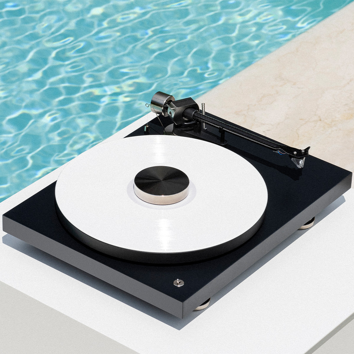 ProJect Debut PRO B Balanced Turntable with Pick it PRO Balanced Cartridge