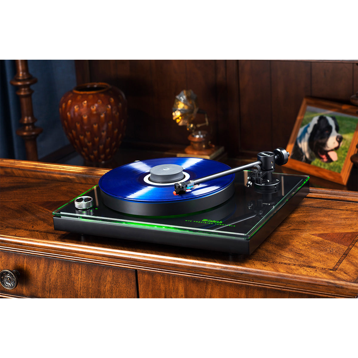 McIntoshMT2 Precision Turntable