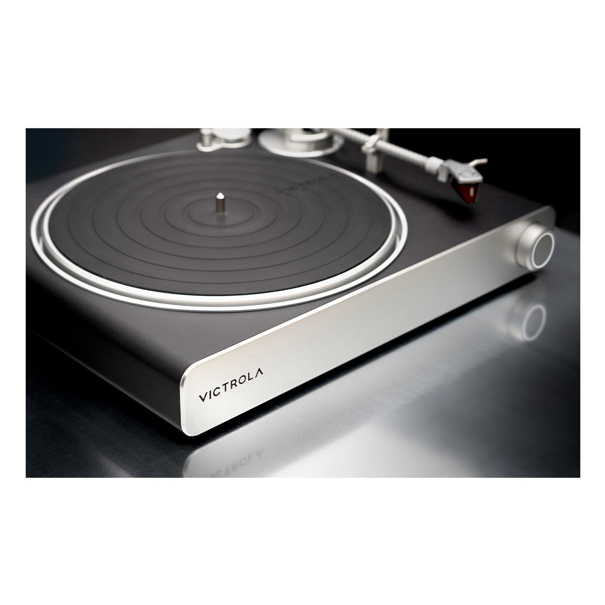Stream Carbon Turntable with Pair of Sonos Five Wireless Speaker for Streaming Music (White)