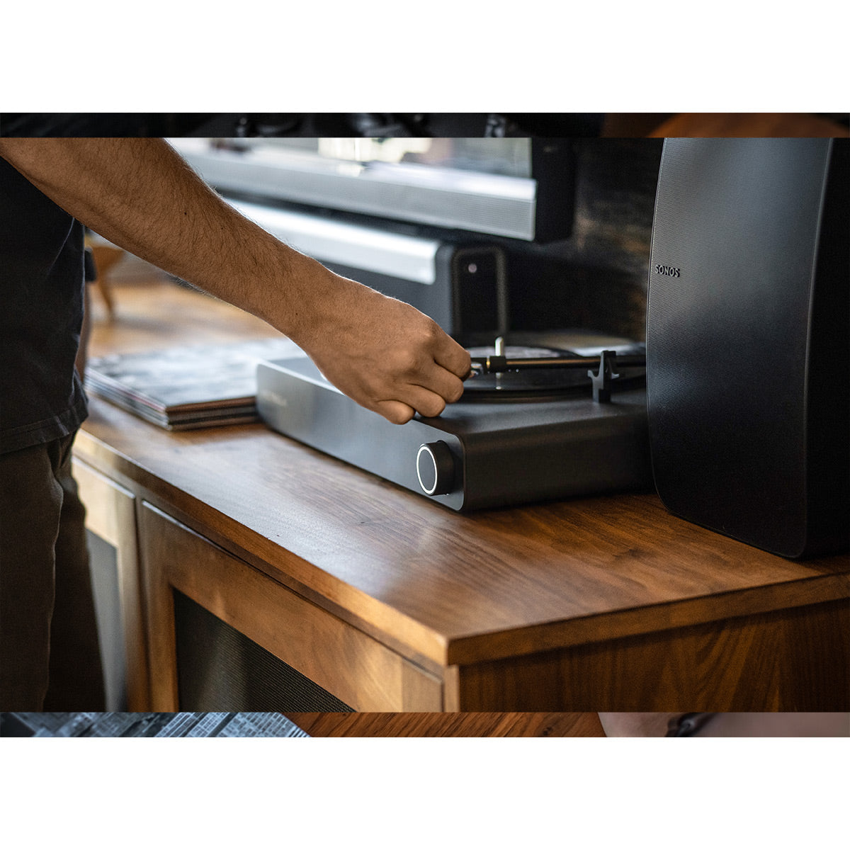 Stream Onyx Works with Sonos Wireless Turntable with Sonos Amp Wireless Hi-Fi Player