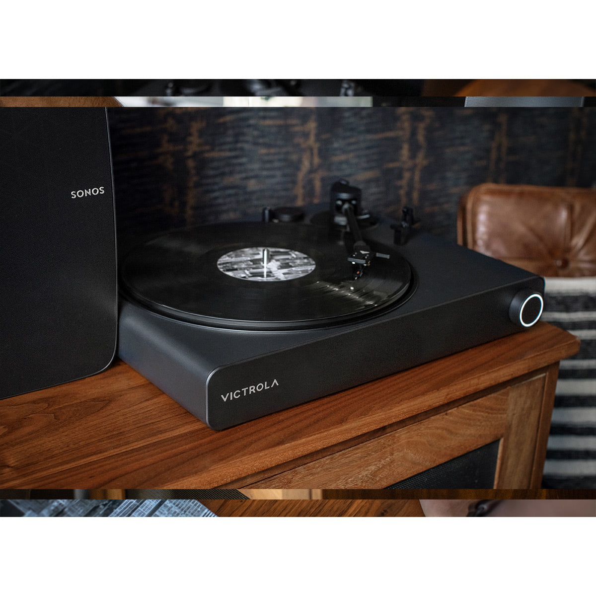 Stream Onyx Works with Sonos Wireless Turntable with Sonos Era 300 Wireless Smart Speaker (White)