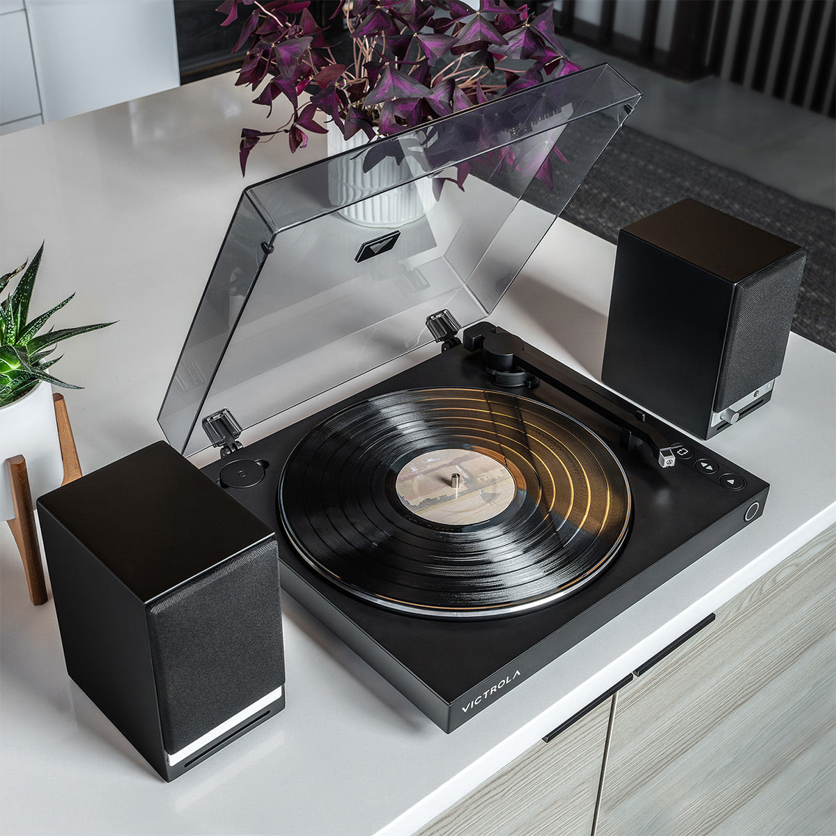 VPT-800 Automatic Turntable with Bluetooth