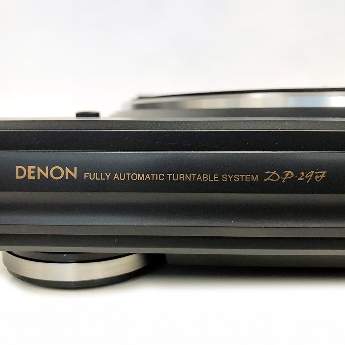 DP-29F Analog Record Turntable