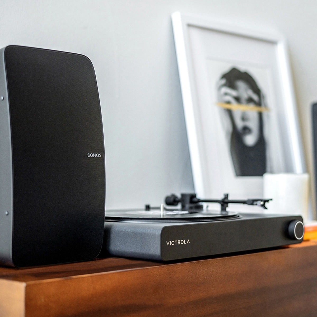 Stream Onyx 2-Speed Wireless Turntable - Works with Sonos